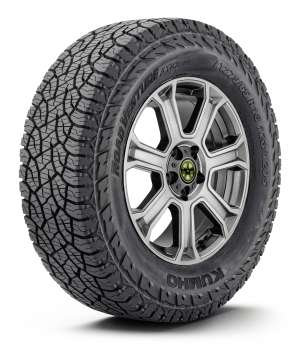 Kumho Road Venture AT52
